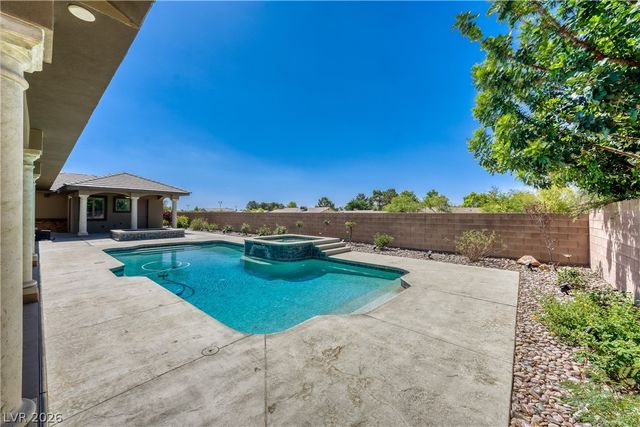 8035 Palm Cove Court, Las Vegas, NV 89129