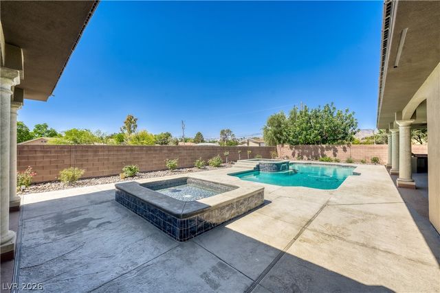 8035 Palm Cove Court, Las Vegas, NV 89129