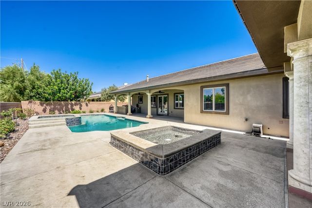 8035 Palm Cove Court, Las Vegas, NV 89129