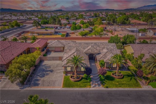 8035 Palm Cove Court, Las Vegas, NV 89129