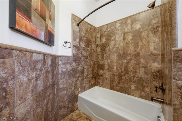8035 Palm Cove Court, Las Vegas, NV 89129