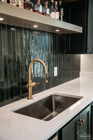 1107 Via Deluna Dr, Pensacola Beach, FL 32561