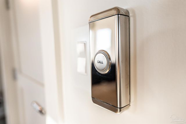 1107 Via Deluna Dr, Pensacola Beach, FL 32561