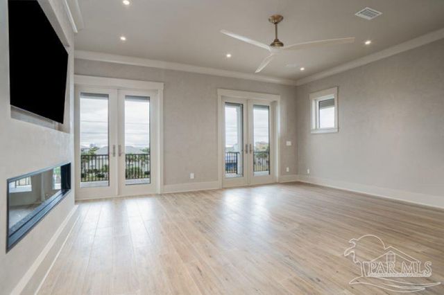 1107 Via Deluna Dr, Pensacola Beach, FL 32561