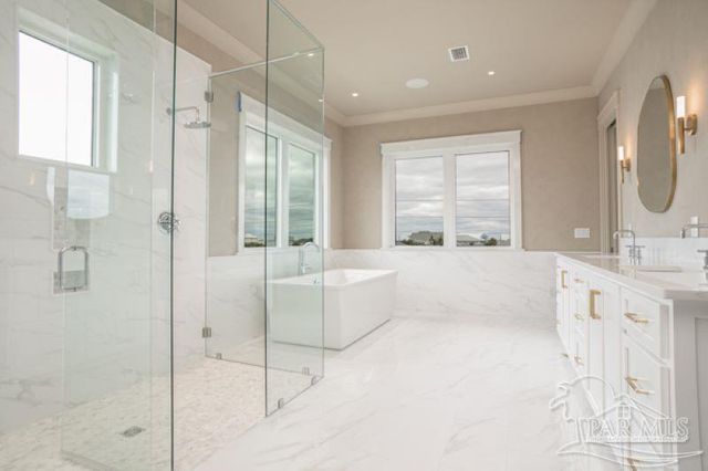 1107 Via Deluna Dr, Pensacola Beach, FL 32561