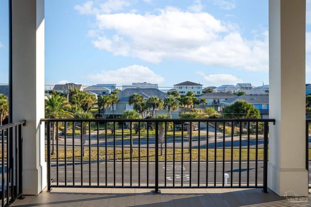 1107 Via Deluna Dr, Pensacola Beach, FL 32561