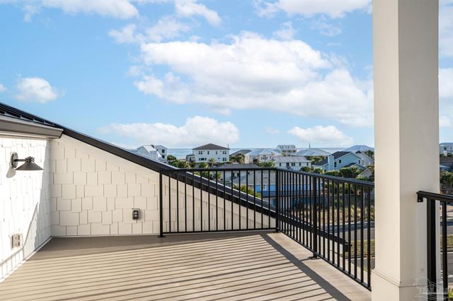 1107 Via Deluna Dr, Pensacola Beach, FL 32561