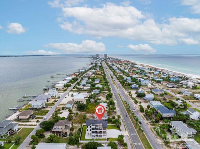 1107 Via Deluna Dr, Pensacola Beach, FL 32561
