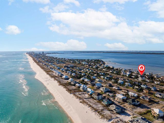 1107 Via Deluna Dr, Pensacola Beach, FL 32561