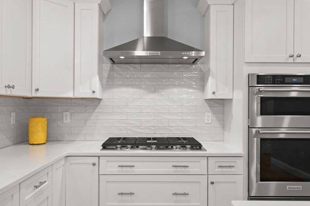 63 Locust St, Salisbury, MA 01952