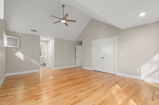 63 Locust St, Salisbury, MA 01952