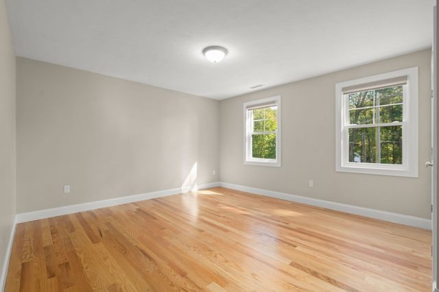 63 Locust St, Salisbury, MA 01952