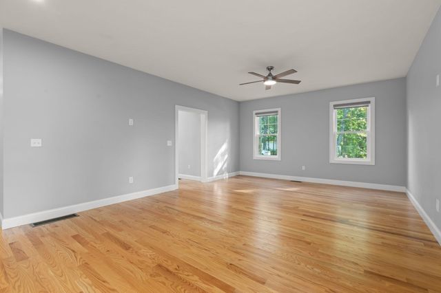 63 Locust St, Salisbury, MA 01952