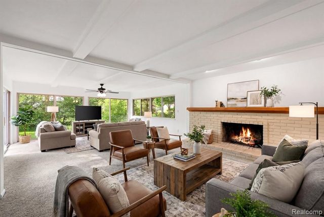536 Rolling Rock Road, Bloomfield Hills, MI 48304