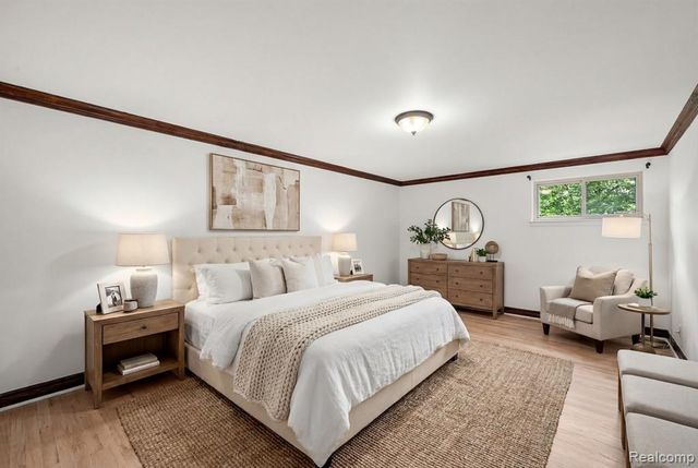 536 Rolling Rock Road, Bloomfield Hills, MI 48304