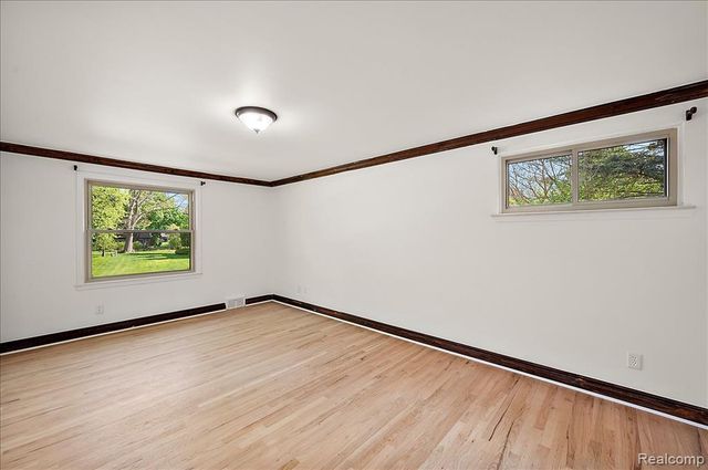 536 Rolling Rock Road, Bloomfield Hills, MI 48304