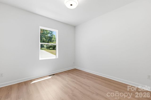 405 E Hill Drive, Cherryville, NC 28021