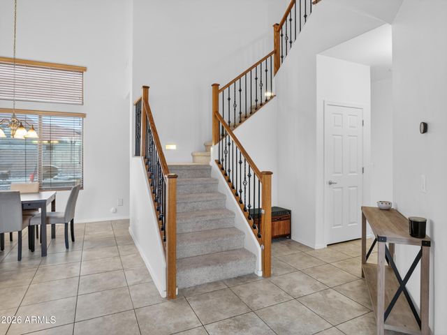 3713 W SAINT ANNE Avenue, Phoenix, AZ 85041