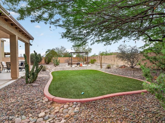 3713 W SAINT ANNE Avenue, Phoenix, AZ 85041