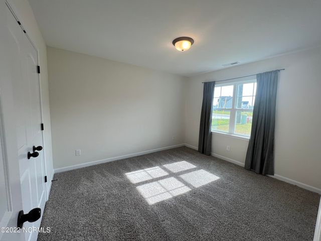 620 Osprey Landing Drive, Holly Ridge, NC 28445