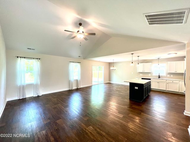620 Osprey Landing Drive, Holly Ridge, NC 28445