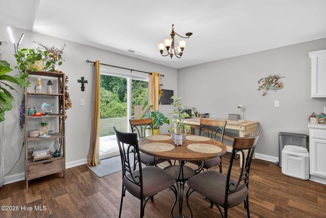 620 Osprey Landing Drive, Holly Ridge, NC 28445