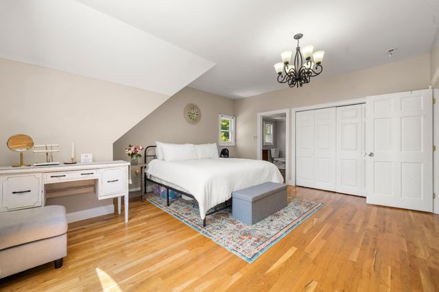 302 Ames Way, Centerville, MA 02632