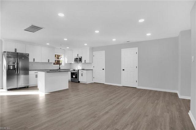 3133 Ashlawn TER, Virginia Beach, VA 23452