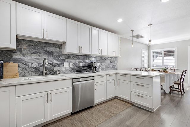 8363 Lonely Hill Way, Antelope, CA 95843