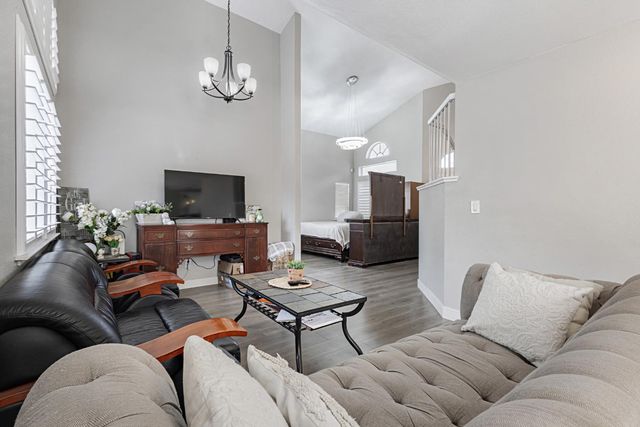 8363 Lonely Hill Way, Antelope, CA 95843