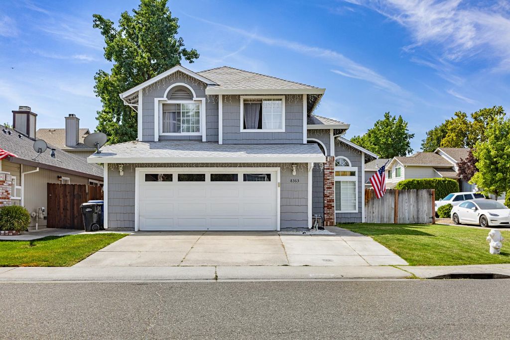 8363 Lonely Hill Way, Antelope, CA 95843