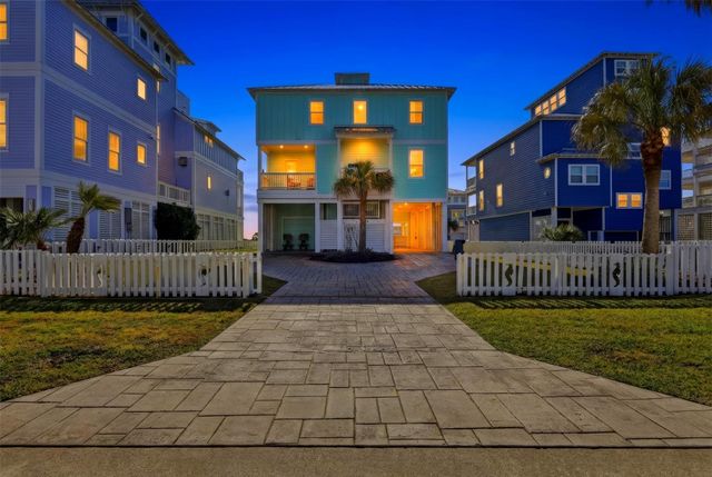 11622 Beachside, Galveston, TX 77554