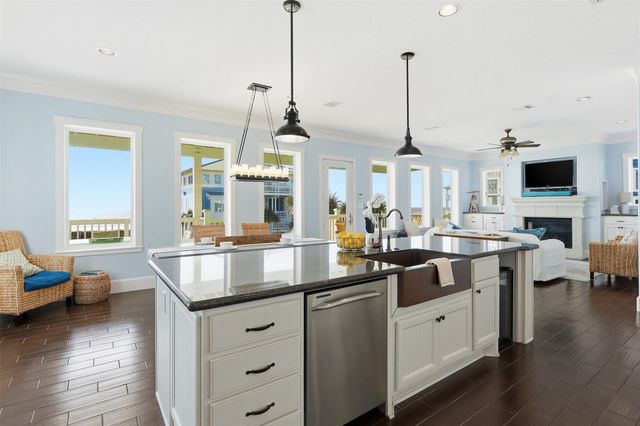 11622 Beachside, Galveston, TX 77554