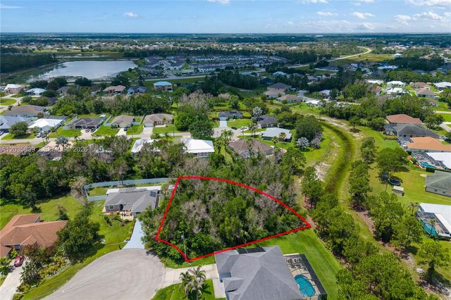 5501 Chapel Ct, Port St. Lucie, FL 34986