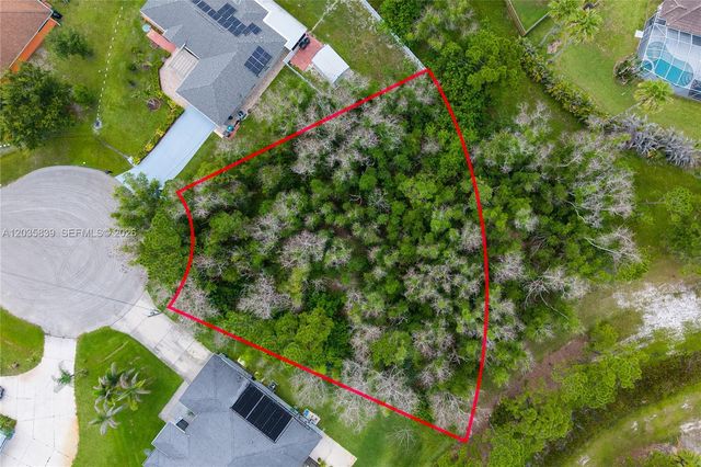 5501 Chapel Ct, Port St. Lucie, FL 34986