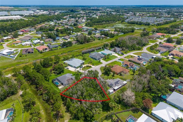 5501 Chapel Ct, Port St. Lucie, FL 34986