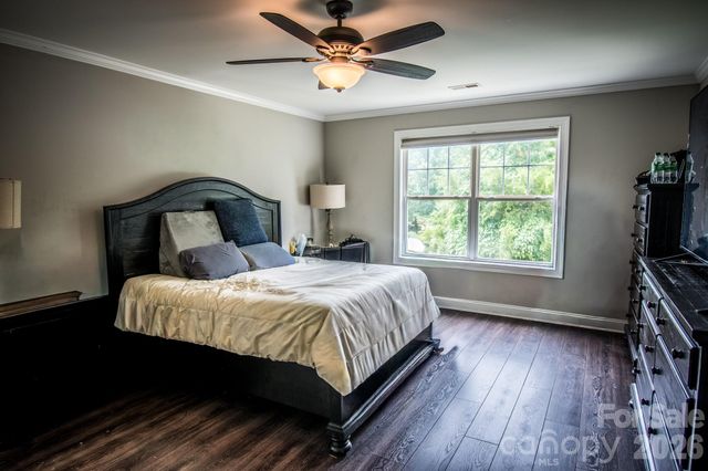 9904 Adelie Court, Cornelius, NC 28031