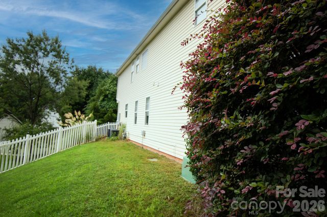 9904 Adelie Court, Cornelius, NC 28031