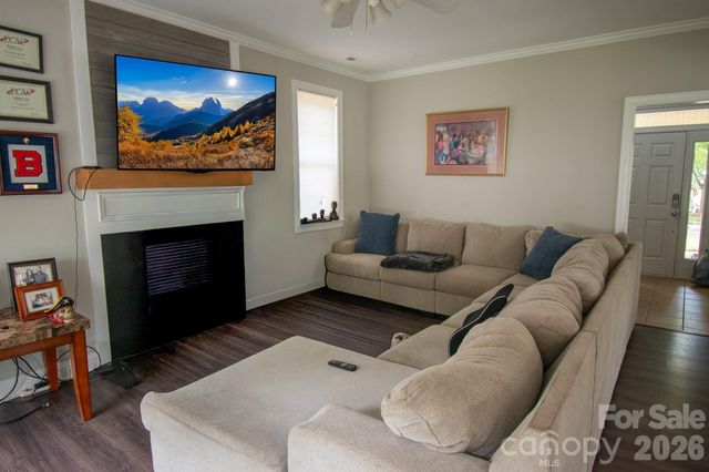 9904 Adelie Court, Cornelius, NC 28031