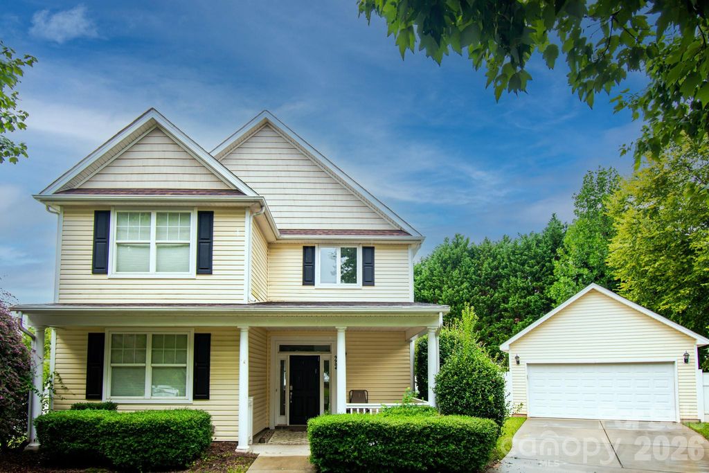 9904 Adelie Court, Cornelius, NC 28031