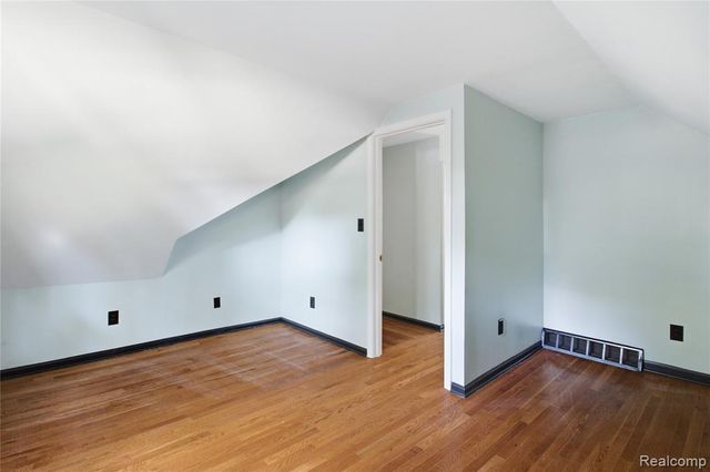 1408 Mohawk Avenue, Royal Oak, MI 48067