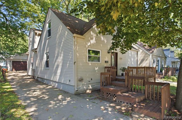 1408 Mohawk Avenue, Royal Oak, MI 48067