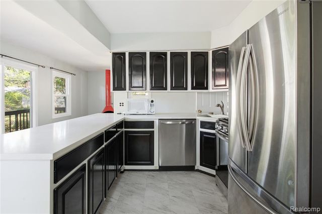 1408 Mohawk Avenue, Royal Oak, MI 48067