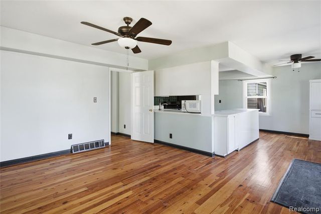 1408 Mohawk Avenue, Royal Oak, MI 48067