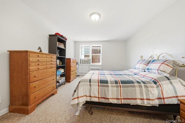 3 Sadore Lane 7P, Yonkers, NY 10710