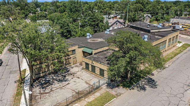 2731 JEROME Street, Detroit, MI 48212