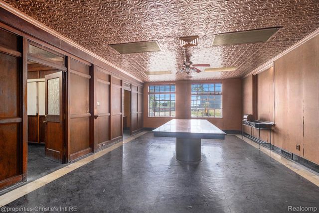 2731 JEROME Street, Detroit, MI 48212