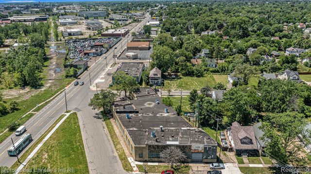 2731 JEROME Street, Detroit, MI 48212