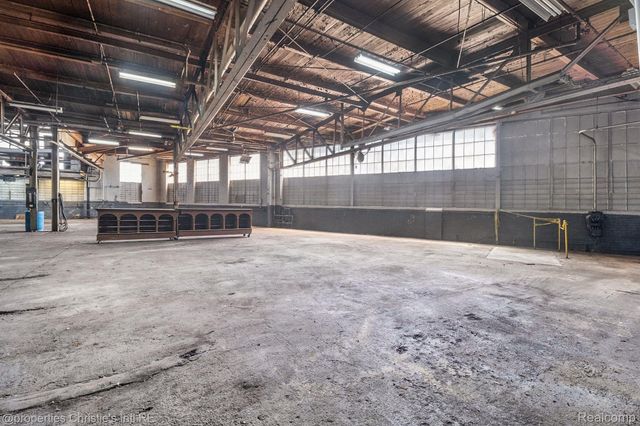 2731 JEROME Street, Detroit, MI 48212