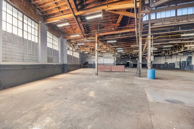 2731 JEROME Street, Detroit, MI 48212